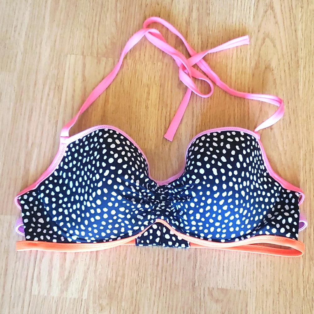 Victoria’s Secret Bikini Top Size 36C